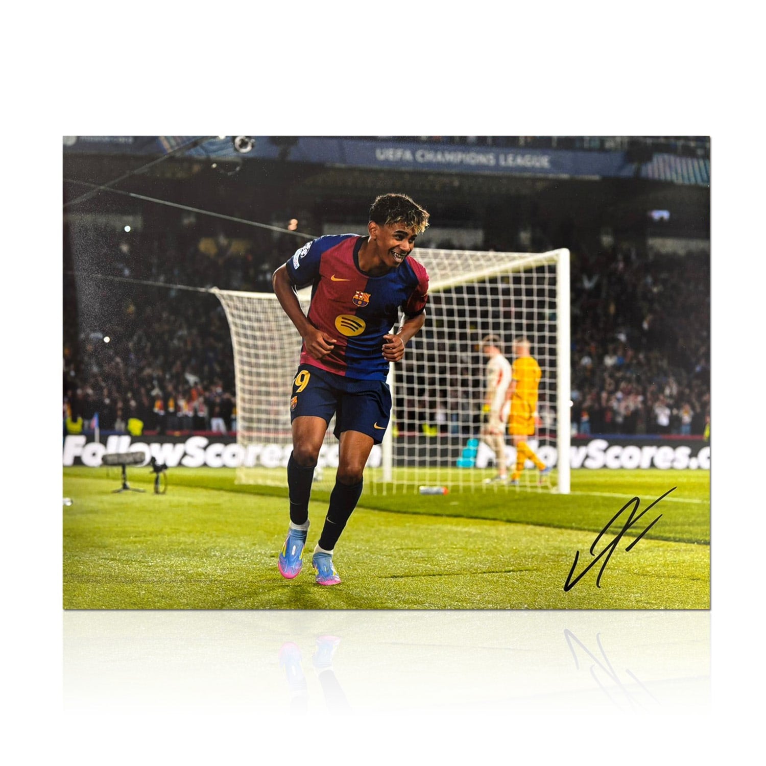 Lamine Yamal 19 Signed Barcelona Football Photo: Goal (Unframed)