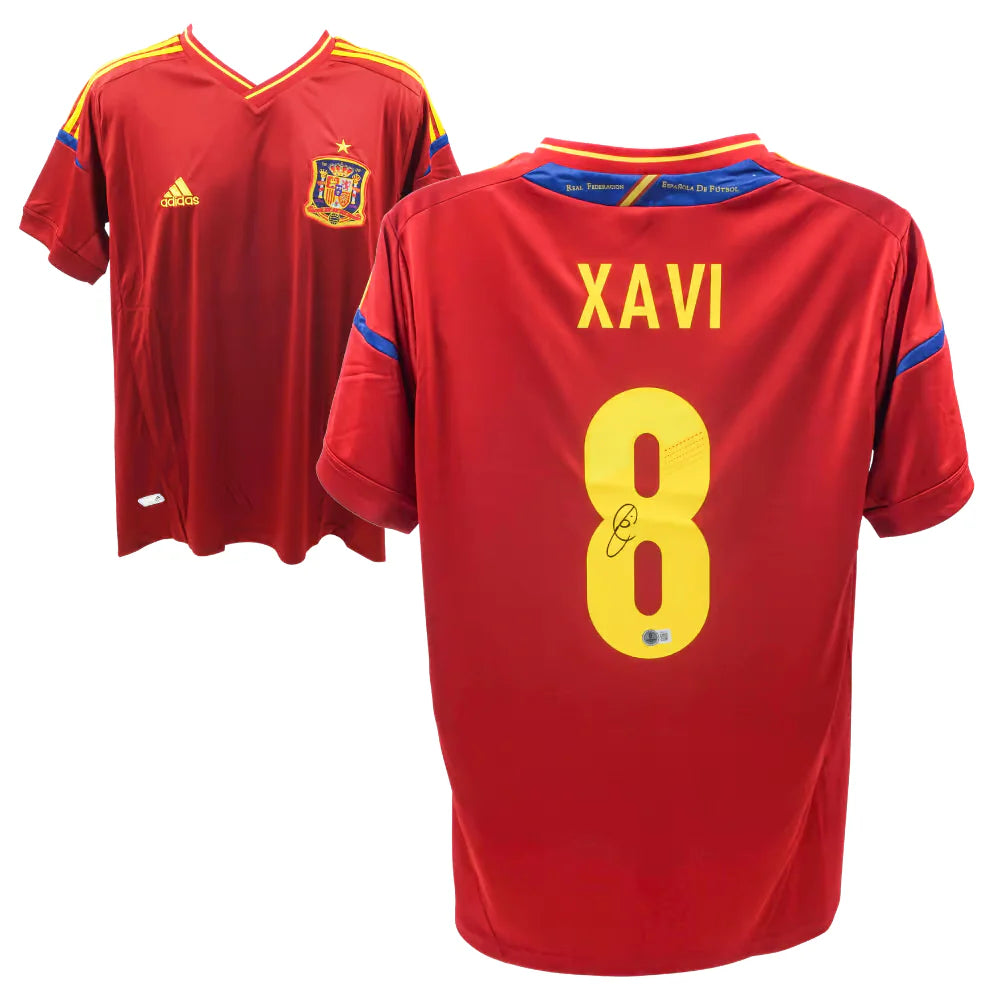 Xavi Hernandez Signed Spain Home Football Jersey FC #8 with Beckett COA