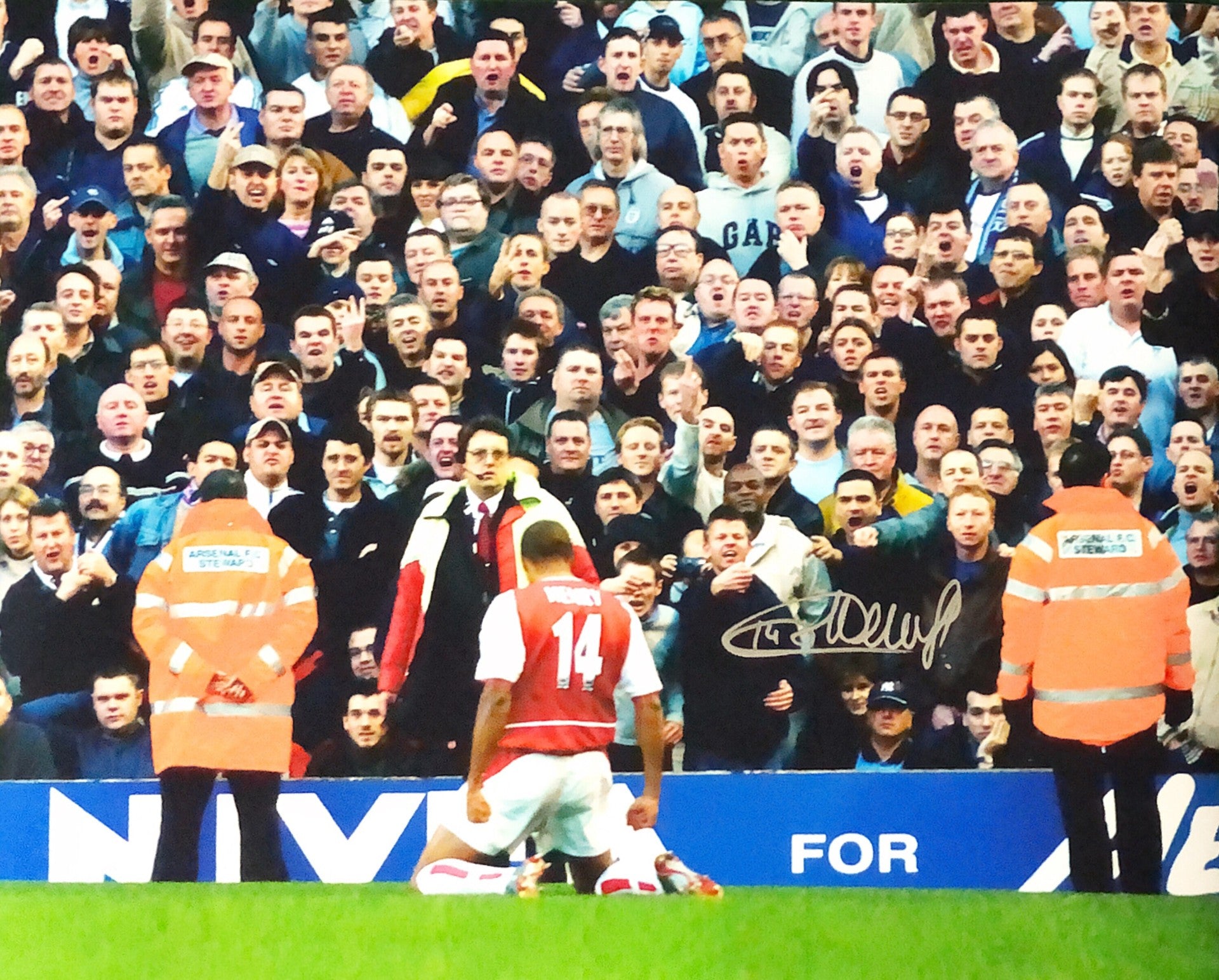 Thierry Henry Signed Arsenal Image (Framed)