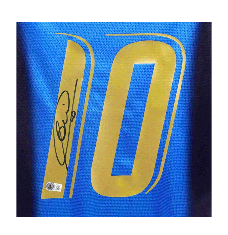 Francesco Totti 2006 Italy Home Signed Shirt with Beckett