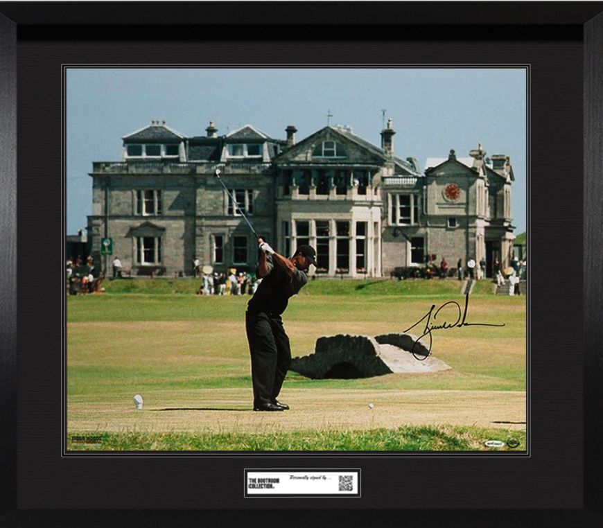 Tiger Woods Signed Photo: 2000 British Open 20 x 24 (Framed)